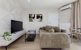Dabie Apartment With Parking Max 2000 Kg
